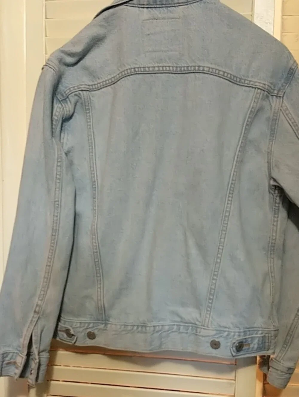 Levi's Light Blue Denim Jean Jacket with Button Front Long Sleeve Sz Small Men's